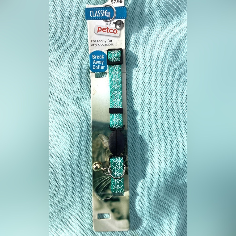 NEW Petco small blue collar +2 citronella collars